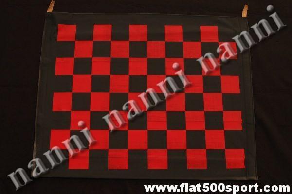 Capote a scacchi rossi (originale Abarth) con lievi imperfezioni d’aspetto nella serigrafia. Art.0001S
