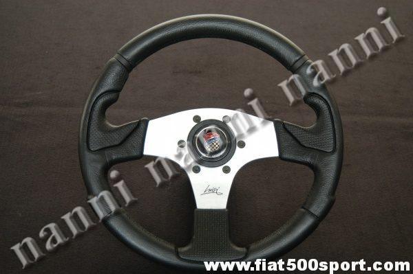 Volante Fiat 500 Giannini con razze satinate completo di mozzo e pulsante clacson Giannini. Art.0052