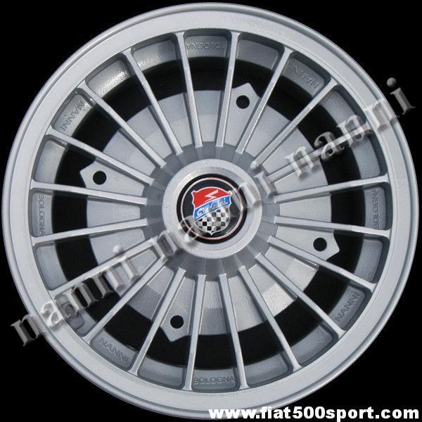 Art. 0073G - Cerchio ruota Fiat 500 Giannini in lega da 4,5 pollici x12 pollici. - Cerchio ruota Fiat 500 Fiat 126 prima serie Giannini in lega di altissima qualita’, verniciato, da 4,5 pollici di larghezza con bulloni di fissaggio conici autocentranti (interasse dei bulloni 190 mm.) ET 30.
Art. 0073G - Cerchio ruota Fiat 500 Giannini in lega da 4,5 pollici x12 pollici. - Cerchio ruota Fiat 500 Fiat 126 prima serie Giannini in lega di altissima qualita’, verniciato, da 4,5 pollici di larghezza con bulloni di fissaggio conici autocentranti (interasse dei bulloni 190 mm.) ET 30.