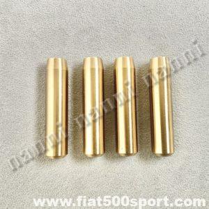 Valve guides Fiat 500 original bronze, increased 17 cents on the outside, 8 mm. hole. Total size on the outside 13,17 mm. Complete set of 4 pieces.