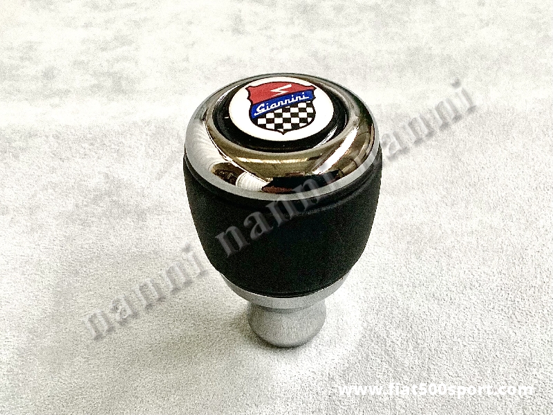 Art. 0032 - Fiat 500 Fiat 126 Giannini chromed aluminium gear knob with black leather. - Fiat 500 Fiat 126 Giannini chromed aluminium gear knob with black leather.
