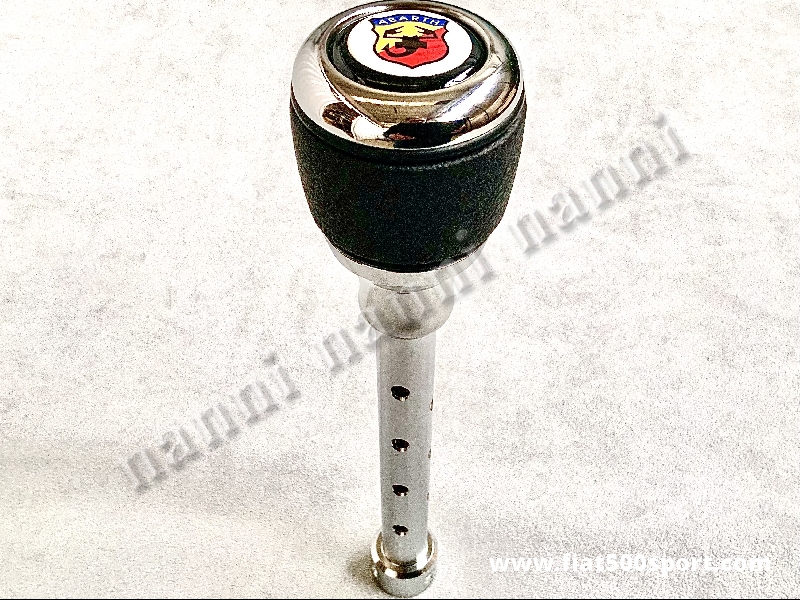 Art. 0041 - Fiat 500 Fiat 126 Abarth speed change lever with chromed aluminium ball grip with black leather. - Fiat 500 Fiat 126 Abarth speed change lever with chromed aluminium ballgrip with black leather.
