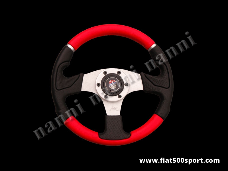 Art. 0054 - Fiat 500 Giannini red steering wheel with hub. - Fiat 500 Giannini red steering wheel with hub. Outer diameter 320 mm.
