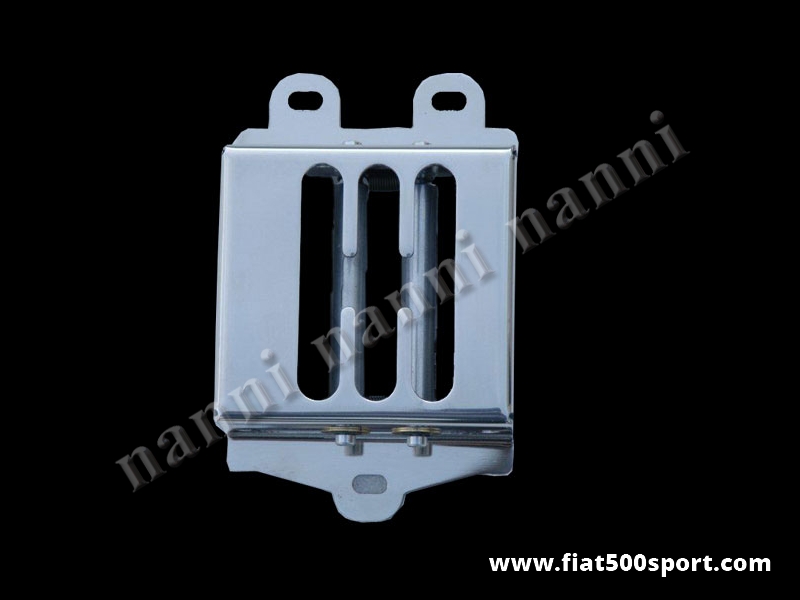 Art. 0071 - Selettore  Fiat 500 Fiat  126 leva cambio 5 marce in acciaio inox lucidato. - Selettore leva cambio Fiat 500 Fiat 126 per cambio a 5 marce in acciaio inox lucidato, con molle di ritegno di nostra produzione. Il nostro selettore è chiuso ai lati per evitare che polvere e impurità entrino nei leveraggi del cambio.
