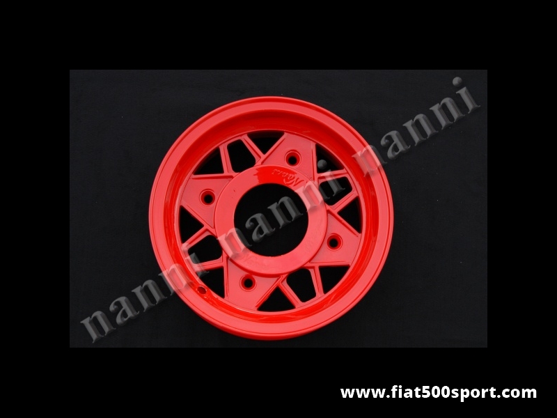 Art. 0074R - Cerchio ruota Fiat 500 NANNI in lega di colore rosso da 4,5×12 pollici, completo di bulloni conici autocentranti. - Cerchio ruota Fiat 500 Fiat 126 prima serie in lega ultraleggera NANNI di altissima qualità, di colore rosso, da 4,5×12 pollici. È’ completo di bulloni conici autocentranti per il fissaggio.L’interasse dei bulloni ruota e’ di 190 mm. ET 45.
Art. 0074R - Cerchio ruota Fiat 500 NANNI in lega di colore rosso da 4,5×12 pollici, completo di bulloni conici autocentranti. - Cerchio ruota Fiat 500 Fiat 126 prima serie in lega ultraleggera NANNI di altissima qualità, di colore rosso, da 4,5×12 pollici. È’ completo di bulloni conici autocentranti per il fissaggio.L’interasse dei bulloni ruota e’ di 190 mm. ET 45.