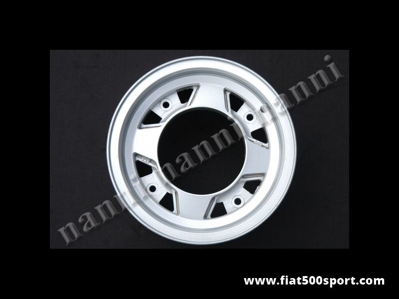 Art. 0078 - Serie ruote Fiat 500 in lega di magnesio B.W.A. (4 pezzi) .Da 10 pollici larghe 5 pollici usate in ottime condizioni. - Serie ruote Fiat 500 in lega di magnesio B.W.A originali (4 pezzi) diametro 10 pollici larghe 5 pollici usate in ottime condizioni.
Art. 0078 - Serie ruote Fiat 500 in lega di magnesio B.W.A. (4 pezzi) .Da 10 pollici larghe 5 pollici usate in ottime condizioni. - Serie ruote Fiat 500 in lega di magnesio B.W.A originali (4 pezzi) diametro 10 pollici larghe 5 pollici usate in ottime condizioni.