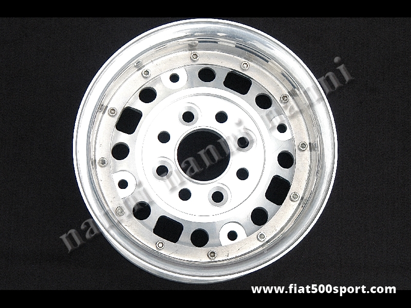 Art. 0079 - Cerchio ruota Fiat 500 Fiat 126, NANNI Ø 10 pollici componibile in lega con attacco Fiat (interasse bulloni ruota 98 mm.) larghezze: 4-5-6-7-8 pollici - Cerchio ruota componibile Fiat 500 Fiat 126 Ø 10 pollici Nanni in lega con attacco Fiat (interasse bulloni ruota 98 mm.) di nostra produzione,larghezze: 4-5-6-7-8 pollici. Completa di bulloni. Specificare nelle note la larghezza desiderata. La flangia interna è in lega speciale anticorodal.
Art. 0079 - Cerchio ruota Fiat 500 Fiat 126, NANNI Ø 10 pollici componibile in lega con attacco Fiat (interasse bulloni ruota 98 mm.) larghezze: 4-5-6-7-8 pollici - Cerchio ruota componibile Fiat 500 Fiat 126 Ø 10 pollici Nanni in lega con attacco Fiat (interasse bulloni ruota 98 mm.) di nostra produzione,larghezze: 4-5-6-7-8 pollici. Completa di bulloni. Specificare nelle note la larghezza desiderata. La flangia interna è in lega speciale anticorodal.