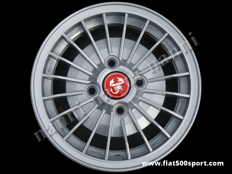 Art. 0083 - Cerchio ruota Fiat 126  ABARTH  in lega verniciato da 12” largo 4”1/2 con attacco Fiat (interasse bulloni ruota 98 mm.). - Ruota Fiat 126 Abarth in lega verniciata da 12 pollici larga 4 pollici e 1/2 con attacco Fiat (interasse bulloni ruota 98 mm.) con bulloni di fissaggio. ET 30.
