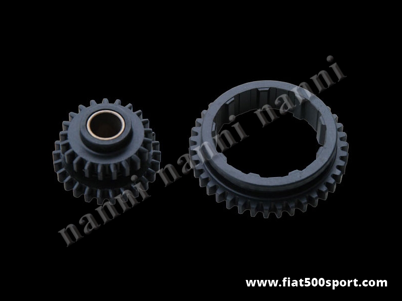 Art. 0120 - Fiat 126 original first and reverse gear. - Fiat 126 original first and reverse gear.
