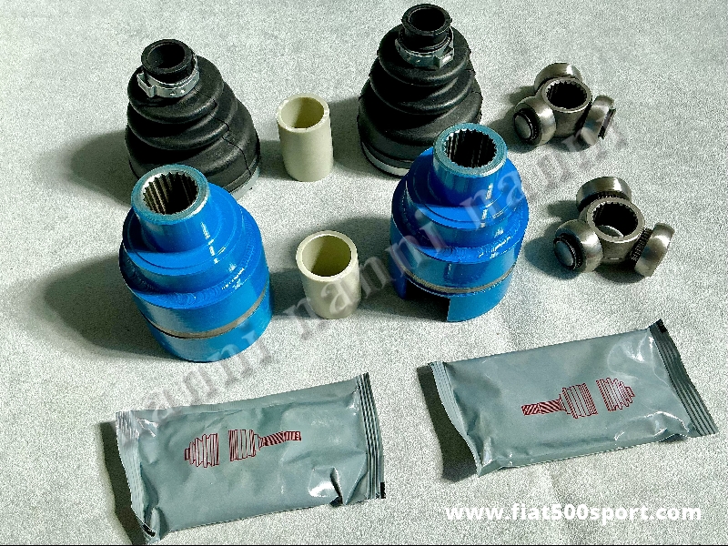Art. 0121E - Fiat 500  Fiat 126 modifica semiassi racing con crocera tripoide. - Modifica Fiat 500 Fiat 126, 126 Bis, Giardiniera, per applicare la crocera tripoide ai semiassi. Rende la tremissione molto resistente alle potenze elevate, alle competizioni e ai percorsi molto lunghi.

