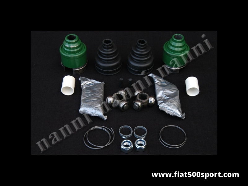 Art. 0121E - Fiat 500  Fiat 126 modifica semiassi racing con crocera tripoide. - Modifica Fiat 500 Fiat 126, 126 Bis, Giardiniera, per applicare la crocera tripoide ai semiassi. Rende la tremissione molto resistente alle potenze elevate, alle competizioni e ai percorsi molto lunghi.
