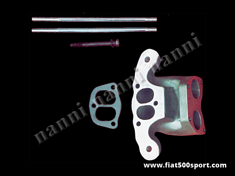 Art. 0138 - Collettore Fiat 500 Fiat 126 d’aspirazione  NANNI per carburatore Ø 32-35 mm orizzontale su testa Panda con dadi e perni di fissaggio - Collettore d’aspirazione Fiat 500 Fiat 126 NANNI per montare il carburatore Ø 32-35 mm. orizzontale (Lancia Fulvia, Fiat 124/1100R) su testa Panda. E’ completo di distanziale termico (fra carburatore e collettore), dadi, viti, perni di fissaggio lunghi (prigionieri) e guarnizione.
