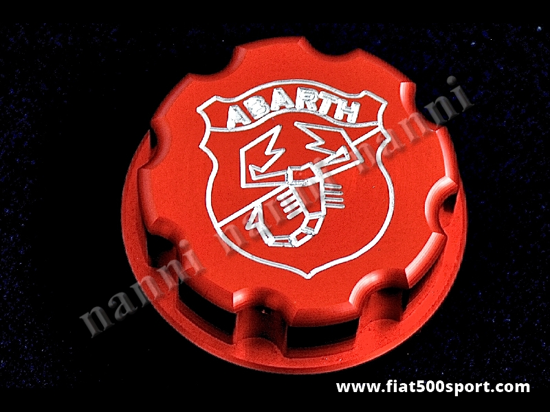 Art. 0141h - Cap fuel tank Fiat 500 Abarth. - Cap fuel tank Fiat 500 Abarth. Made in red satined aluminium. Engraved coat of arms Abarth.
