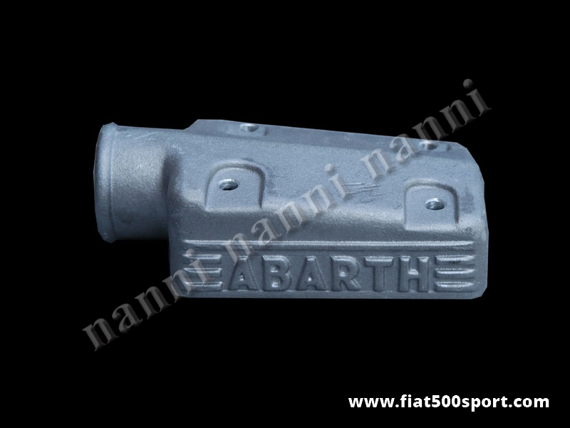 Art. 0151A - Scatola Fiat 500 Fiat 126  Abarth presa aria in alluminio per carburatore A112 Abarth - Scatola presa aria Fiat 500 Fiat 126 Abarth in alluminio per carburatore A112 Abarth (32 mm. doppio corpo verticale). Questa scatola ha un’altezza massima di 45 mm. Occorre uno spessore abbassa motore art. 0446.
