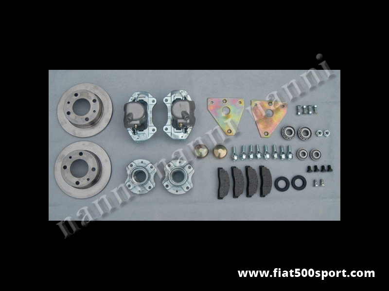 Art. 0179L - Freni Fiat 500 a disco anteriori per ruote da 12 o 13 pollici con interasse bulloni 98 mm. su Fiat 500. - Freni Fiat 500 a disco anteriori per applicare le ruote da 12 o 13 pollici con distanza fra i bulloni di 98 mm. sulla Fiat 500. Kit completo di tutto.
