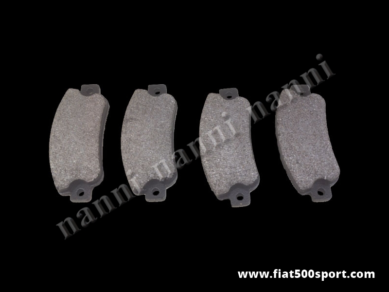 Art. 0184 - Pastiglie Fiat 500 Fiat 126 freni posteriori per kit da 12-13 pollici - Pastiglie Fiat 500 Fiat 126 freni posteriori per kit da 12-13 pollici. Kit completo.
