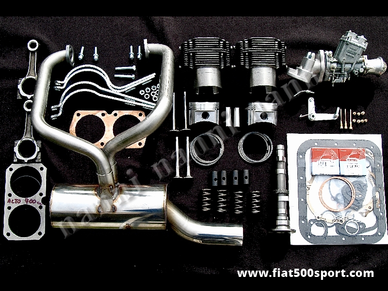 Art. 0252 - Fiat 500 F L kit NANNI per elaborazione motore ad uso stradale(700 cc. 45 HP) - Fiat 500 F L kit completo NANNI per elaborazione motore ad uso stradale (700 CC 45 HP). Il kit comprende: canne e pistoni,valvole,molle valvole,albero a cammes,bicchierini punterie, bielle in acciaio, carburatore FZD 32/28 completo, piastra rinforzo monoblocco,marmitta ad alto rendimento tutta in acciaio inossidabile,serie staffe supporto marmitta, guarnizioni motore con 2 paraolio,guarnizione testa, anelli sottocanna in rame. I cilindri sono di nostra produzione e i pistoni sono Federal Mogul originali.
