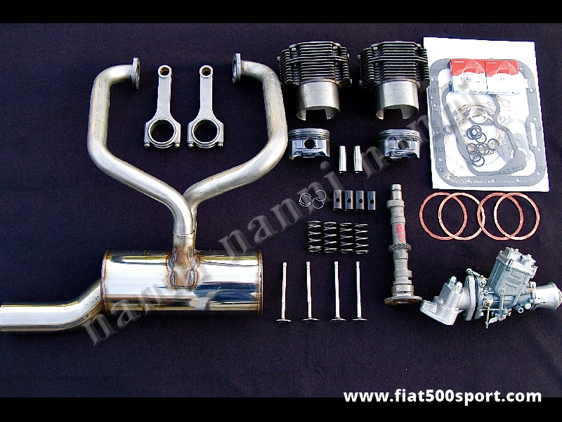 Art. 0254 - Fiat 500 R Fiat 126 kit completo NANNI per elaborazione motore ad uso stradale (740 cc. 45 HP). - Fiat 500 R Fiat 126 kit completo NANNI per elaborazione motore ad uso stradale di 740 cc. 45 HP. Il kit comprende canne e pistoni stampati, valvole, molle valvole, albero a cammes, bicchierini punterie, bielle in acciaio, carburatore  FZD 32/28 completo di tutto, marmitta inox, guarnizioni, paraolio.
