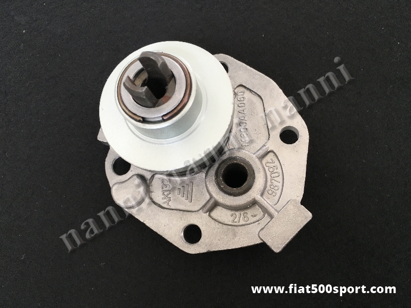Art. 0256P - Pompa olio Fiat 500 R Fiat 126 nuova originale Fiat. (Denti degli ingranaggi alti 14 mm.) - Pompa olio Fiat 500 R Fiat 126 nuova originale Fiat. I denti degli ingranaggi sono ALTI 14 MM.)
