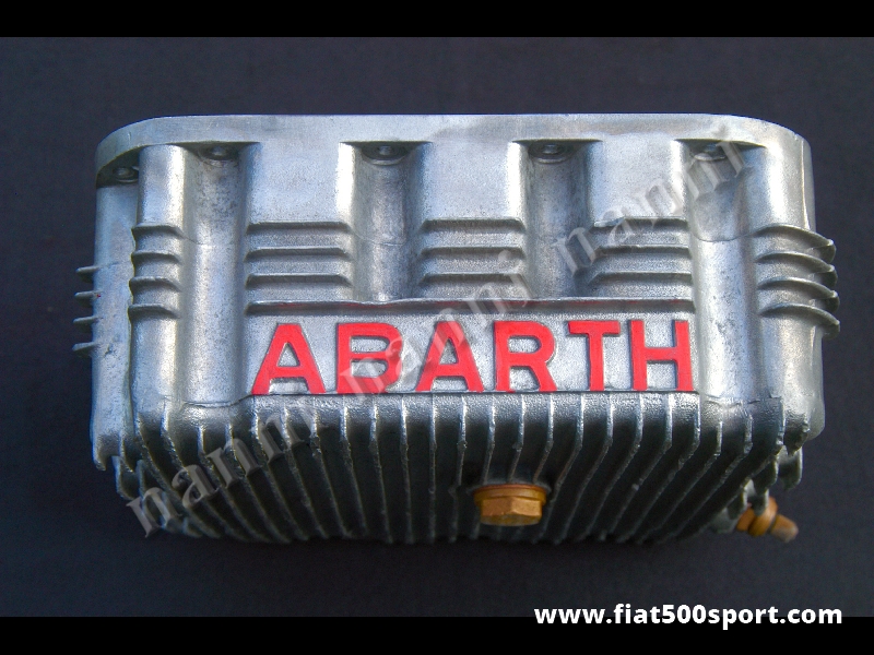 Art. 0275U - Oil sump FIAT 500 FIAT 126 original ABARTH 4 liters used. - Oil sump Fiat 500 Fiat 126 original ABART 4 liters used. Is very light because is in magnesium. (good conditions)
Art. 0275U - Oil sump FIAT 500 FIAT 126 original ABARTH 4 liters used. - Oil sump Fiat 500 Fiat 126 original ABART 4 liters used. Is very light because is in magnesium. (good conditions)