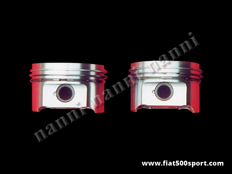 Art. 0301 - Pistoni Fiat 500 Fiat 126 (2 pezzi) stampati  800 cc, Ø 85 m.m. Compressione 28 mm. - Pistoni Fiat 500 Fiat 126 stampati 800 cc, Ø 85 m.m. disponibili con l’altezza di compressione 28 mm.  Serie  di 2 pistoni completi. Occorrono le bielle da 130 mm. Art 0293A.
