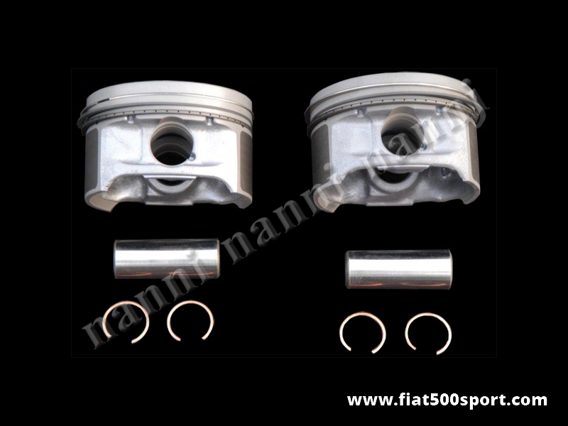 Art. 0310M - Pistoni Fiat 500 Fiat 126  diam. 82,4 (740 cc.) Maggiorati 4/10 mm. - Pistoni Fiat 500 Fiat 126 completi diam. 82,4 (740 cc.) Maggiorati 4/10 di mm. I pistoni hanno un’altezza di compressione di 28 mm. Serie di 2 pistoni.
