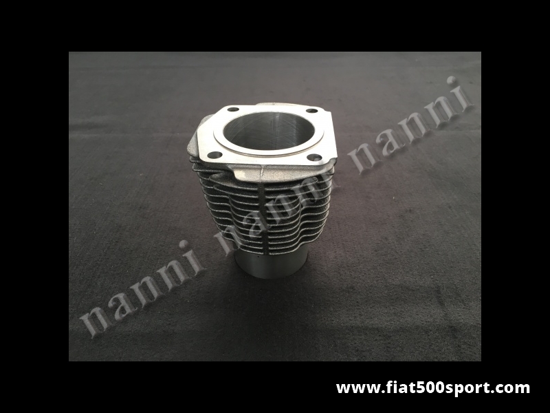 Art. 0334A - Cylinder Fiat 500 D F L  diameter 70 mm. height 90 mm. (540 cc.) - Cylinder Fiat 500 D F L diameter 70 mm. height 90 mm. (540 cc) You can put this cylinder over the original block case without any modification. Don’t require the head gasket, but our art. 0426.
