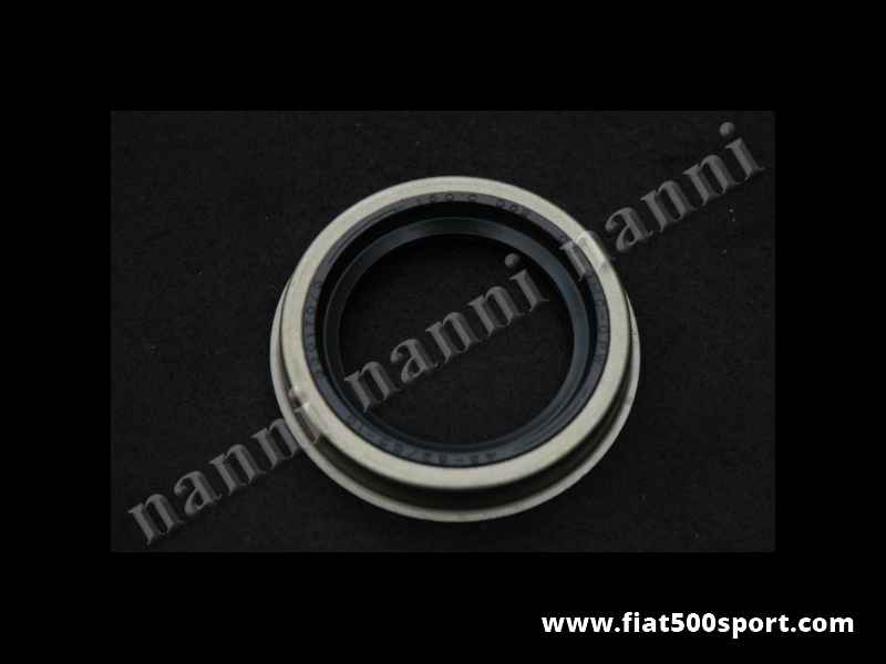 Art. 0442E - Oil seal crankshaft Fiat 500 Fiat 126 (timing chain side). - Crankshaft oil seal Fiat 500 Fiat 126 (timing chain side) Size: 45×62/66×10.
