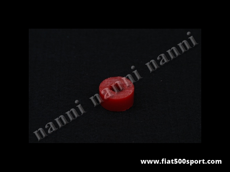 Art. 0486 - Gommino Fiat 500 Fiat 126 NANNI per  ammortizzatore anteriore  in materiale speciale. - Gommino Fiat 500 Fiat 126 NANNI per gli ammortizzatori anteriori in materiale speciale resistentissimo da noi prodotto. Occorrono 4 pezzi per 1 ammortizzatore.
