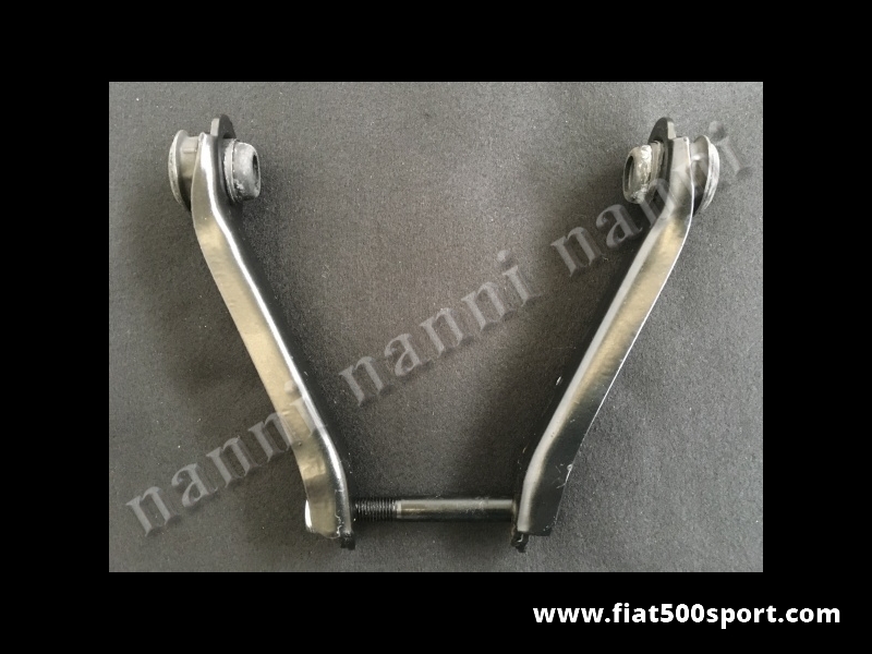 Art. 0488A - Braccetti Fiat 500 D F L e 500 R (1°serie) e Giardiniera per  trapezio anteriore. (Kit completo) - Braccetti Fiat 500 D F L e 500 R (1° serie) e Giardiniera per il trapezio anteriore superiore. (Trapezio che unisce il perno fuso alla carrozzeria). Sono completi di bullone e dado autobloccante.
