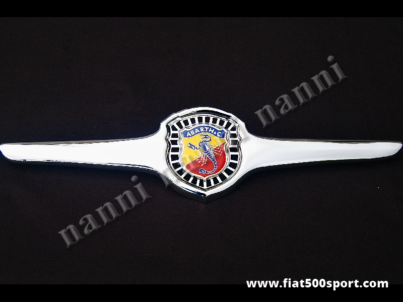 Art. 0500 - Mascherina Fiat 500 Abarth originale in metallo cromato, forata attorno allo stemma . - Mascherina anteriore originale Abarth in metallo cromato,forata attorno allo stemma per 500 D F.La nostra mascherina e’ arcuata per appoggiare perfettamente sulla calandra anteriore. Viene fornita con la guarnizione in gomma. Kit completo.
Art. 0500 - Mascherina Fiat 500 Abarth originale in metallo cromato, forata attorno allo stemma . - Mascherina anteriore originale Abarth in metallo cromato,forata attorno allo stemma per 500 D F.La nostra mascherina e’ arcuata per appoggiare perfettamente sulla calandra anteriore. Viene fornita con la guarnizione in gomma. Kit completo.