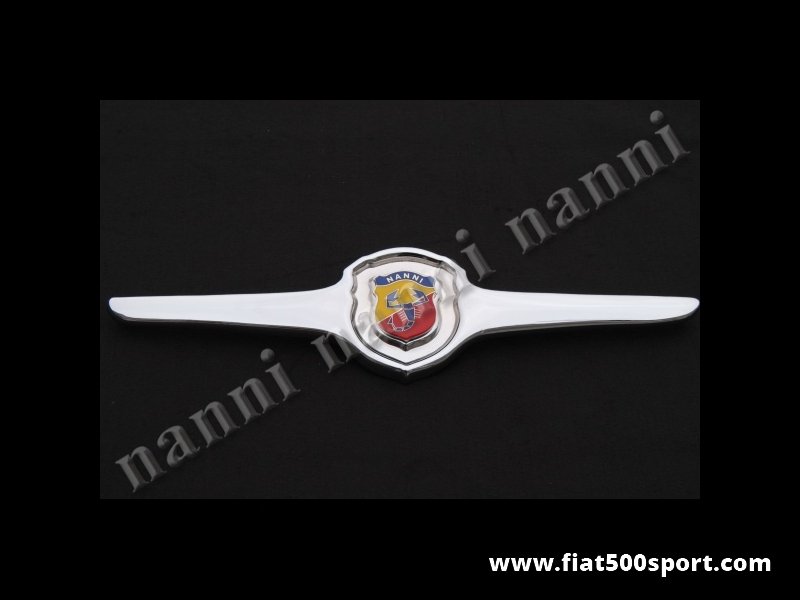 Art. 0501N - NANNI mascherina in acciaio cromato completa di stemma. - Mascherina NANNI in acciaio cromato, completa di stemma, guarnizione e dadi. La nostra mascherina e’ arcuata per appoggiare perfettamente alla calandra frontale 500 F L R. Guarnizione di gomma in dotazione assieme a dadi e rondelle.
Art. 0501N - NANNI mascherina in acciaio cromato completa di stemma. - Mascherina NANNI in acciaio cromato, completa di stemma, guarnizione e dadi. La nostra mascherina e’ arcuata per appoggiare perfettamente alla calandra frontale 500 F L R. Guarnizione di gomma in dotazione assieme a dadi e rondelle.