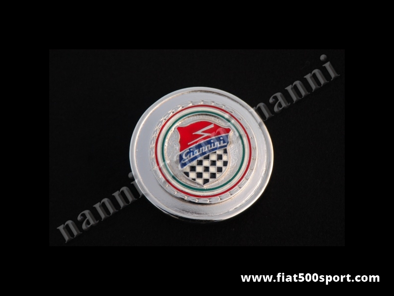 Art. 0533 - Cromodora Giannini chromed wheel cap emblem Ø 75 mm. - Cromodora Giannini chromed wheel
cap emblem Ø 75 mm.
