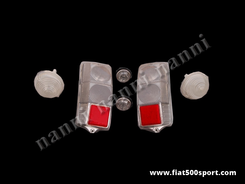 Art. 0547 - Plastiche luci Fiat 500 F L R trasparenti. - Plastiche luci Fiat 500 F L R trasparenti. Comprende: 2 fanalini anteriori e 2 fanalini laterali completi. 2 plastiche per luci posteriori.
