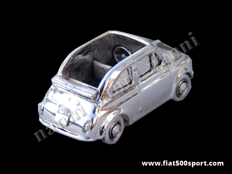 Art. 0621 - Modellino Fiat 500 in metallo silver plate misura media 6,5 cm. - Modellino 500 in metallo silver plate misura media 6,5 cm
