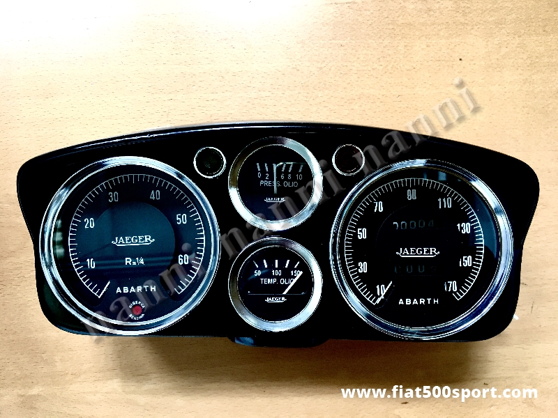 Art. 0723 - Cruscotto Abarth 595 e 695 prima serie - Cruscotto originale Abarth 595 e 695
prima serie completo di contagiri e contakil. diam.100 mm 2 manometri e luci spia. Tutto materiale nuovo, costruito in Italia.
Art. 0723 - Cruscotto Abarth 595 e 695 prima serie - Cruscotto originale Abarth 595 e 695
prima serie completo di contagiri e contakil. diam.100 mm 2 manometri e luci spia. Tutto materiale nuovo, costruito in Italia.